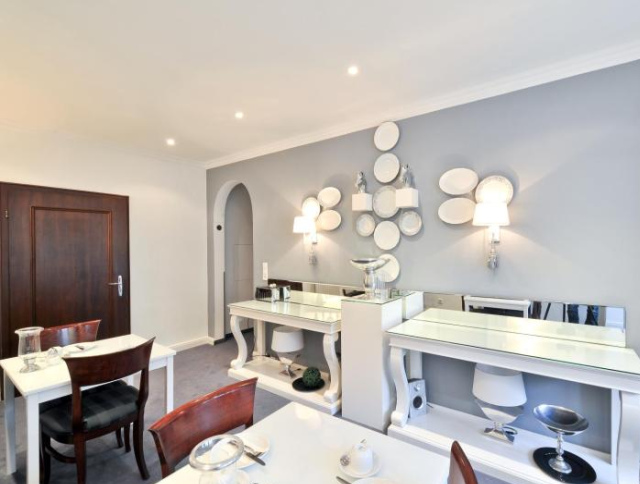 Sir & Lady Hotel Austa - Dusseldorf