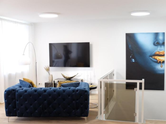 Exklusive Wohnung 104 m2 direkt am Rhein 1 km von der Messe - 杜塞道夫