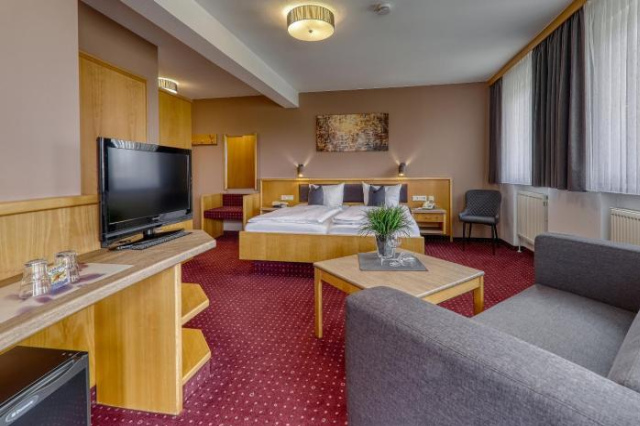 Kelpansheng Frudenstein Hotel - Bad Fussing