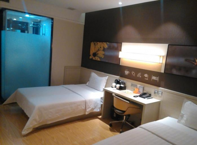 7 Days Inn Shijiazhuang Pingshan Zhongshan Road - Hebei