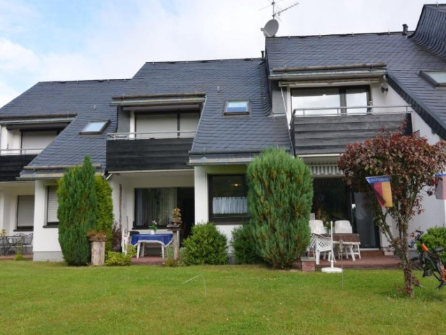 Cosy apartment over Usseln with private covered terrace - Willingen