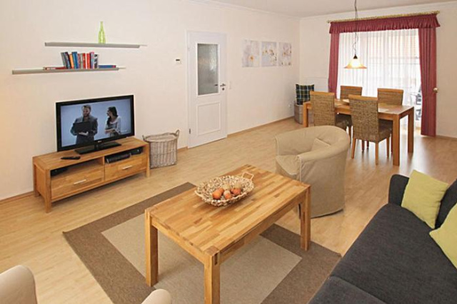 Schöne helle Wohnung direkt am Stadtwald - 屈赫隆斯博爾恩