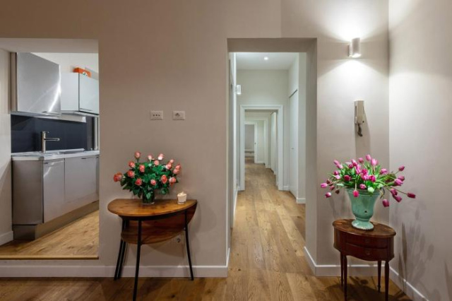 Tula Inn - Rome