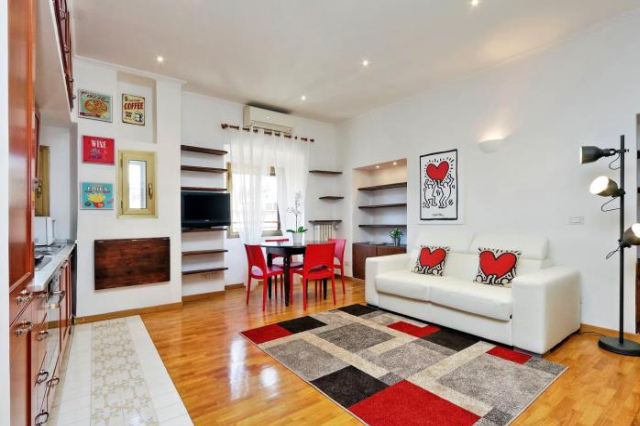 Cozy Leone - My Extra Home - Rome