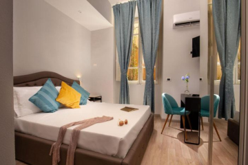 Courtyard Rome Suite