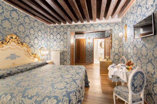 La Loggia Residence Hotel - Venice
