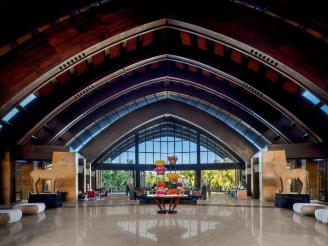 Pullman Oceanview Sanya Bay Resort & Spa - Henan
