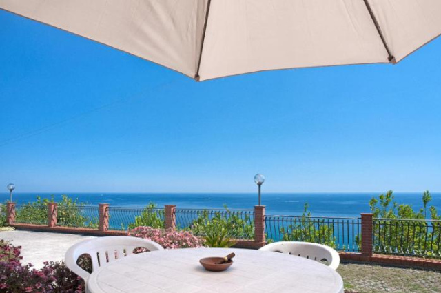 Terrace Rental Apartment - Sanremo