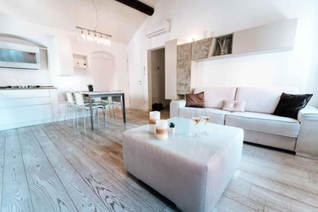 Loft Cavour - Teatro Ariston - Sanremo