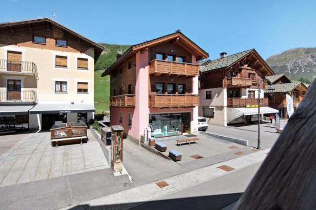 Jiaoli Apartment - Livigno