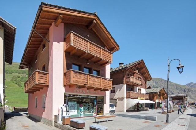 Jiaoli Apartment - Livigno