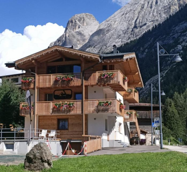 Piccola Cesa B&B - Canazei