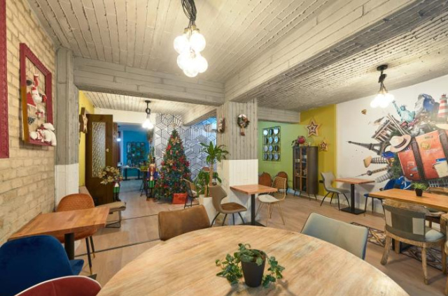 The Maroon Bottle Hotel - Thessaloniki