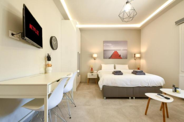 #SKGH Amellie & Αtlanta & Apollonia Suites - NavarinoSquare View - 塞薩羅尼基