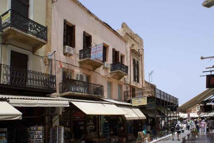 Image Alt