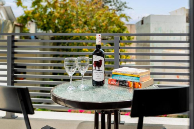 Rhodes Retreat & Getaway Apartments - Rhodes Town