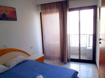 Apartment in the center of town & near the beach