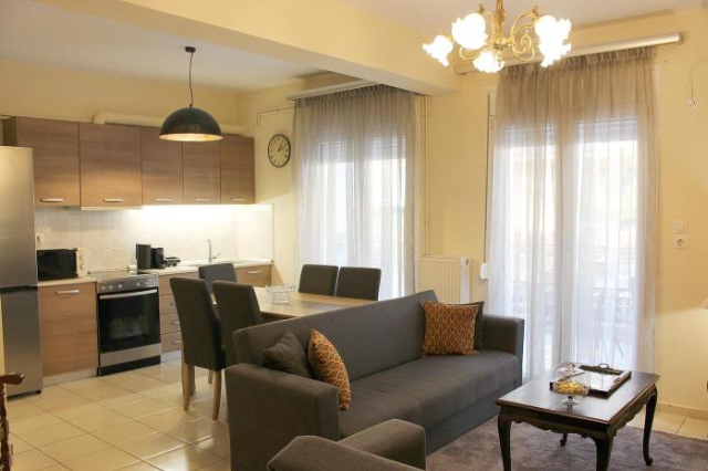 Alkinoos Apt -Inspiring Living in Meteora -3BD - 卡蘭巴卡