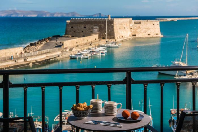 Archipelagos Apt in the Heart of the City - Heraklion