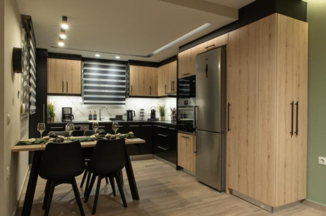 Stylishly decorated house - Free Private Parking & Fibre Internet! - Heraklion