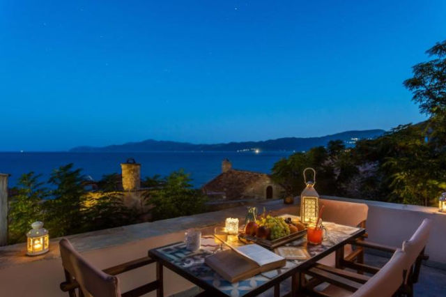 Evdora Family House near Monemvasia - Monemvasia