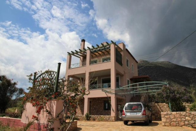 Wonderful Seaside Residence - Monemvasia