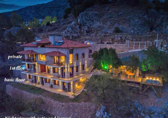 AlmondHouse Suites with Fireplace - ADULTS ONLY - Arachova