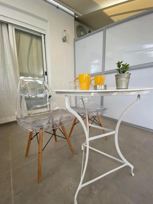 Piraeus Cozy Apartment Rental - Piraeus