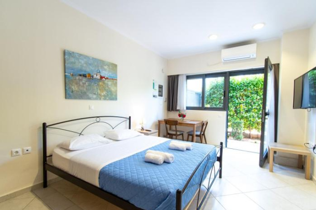 Fotis Apartments - Artemida