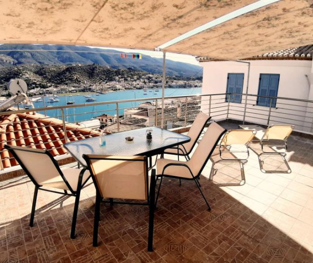 Traditional House with Sea View 'Mylos' - Poros