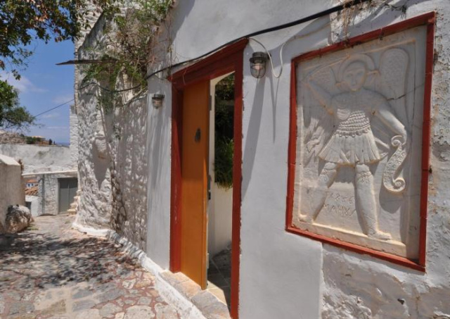 Rallou House Hydra - Hydra