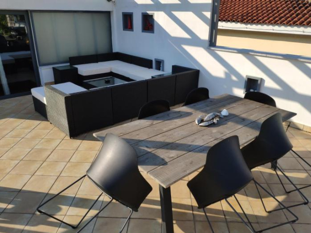 #Roof(pool)garden Private - Vravrona