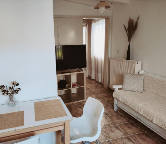 Cozy apartment in Peania (near Airport) - Vravrona