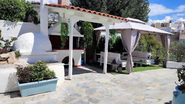 Hibiscus Home Aegina - Aegina