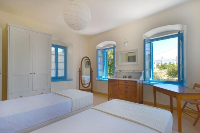 The Palm Tree House!! - Spetses