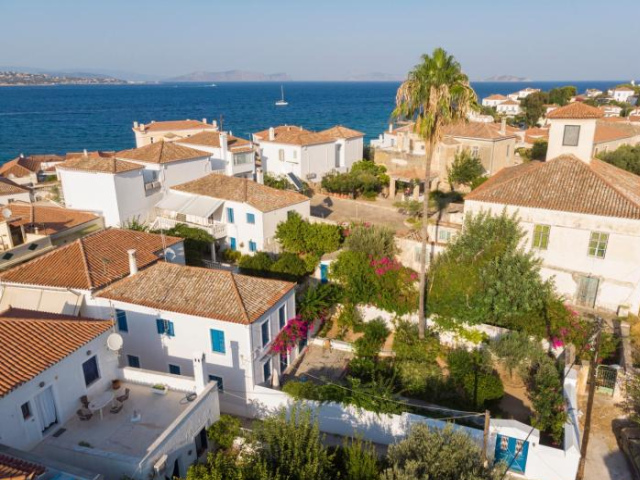 The Palm Tree House!! - Spetses