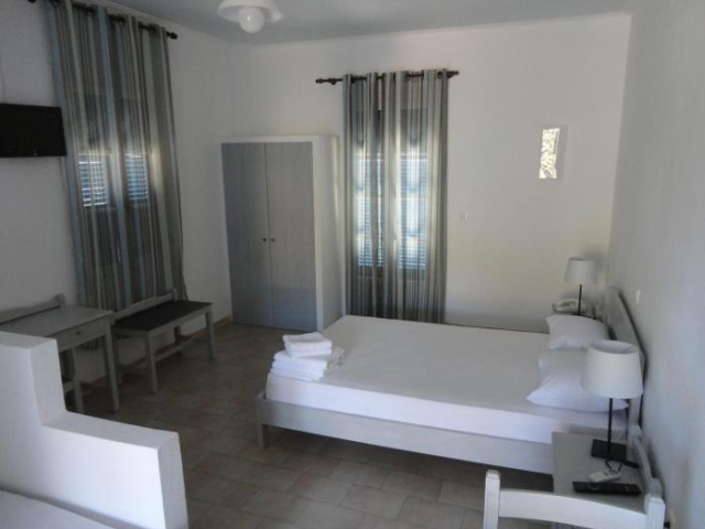 Lianos Hotel Apartments - Spetses