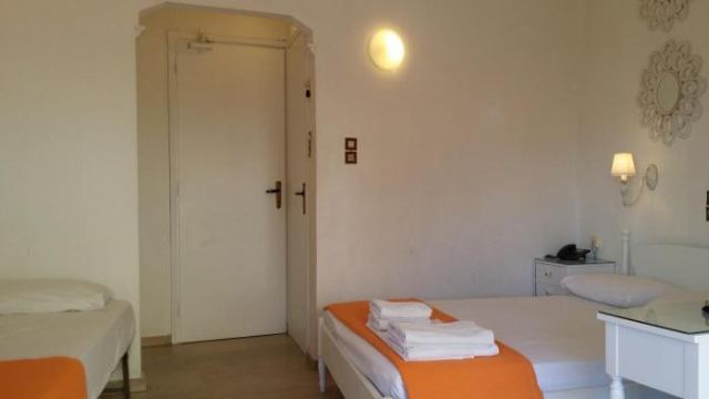Rachel Hotel - Agia Marina