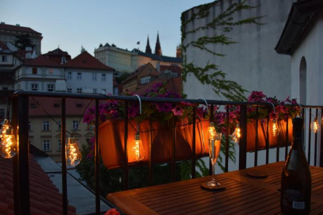 Mala Strana Apartment - Prague