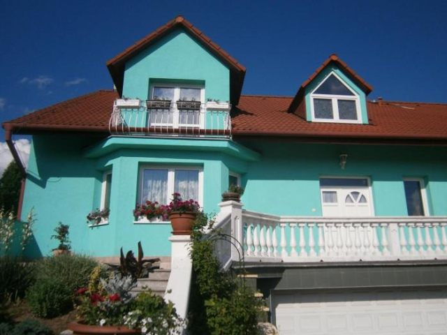 Azaka Guesthouse - Brno