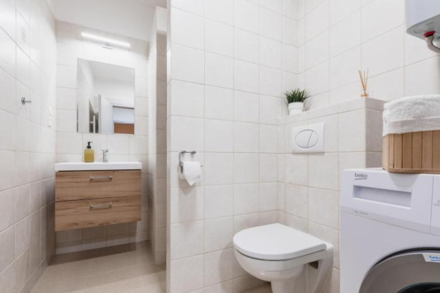 Romantický LOFT Parking u Hlavního Nádraží - Olomouc
