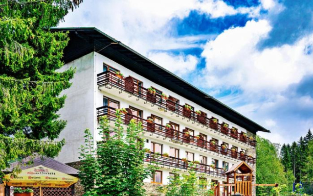 Hotel Stella - 澤勒茲納