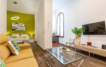 Nice apartment in Sevilla with WiFi and 1 Bedrooms