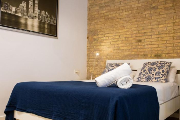 FLORIT FLATS - Cozy Loft by the Central Market