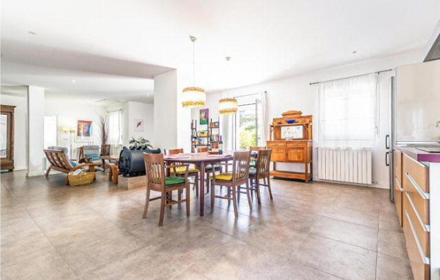 Stunning Home In Ronda With Wifi, Swimming Pool And Private Swimming Pool - Ronda