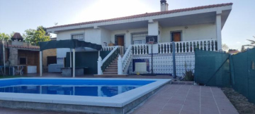 Villa los Cantos