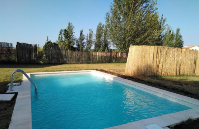 Casas Olmo y Fresno jardín y piscina a 17 kilómetros de Salamanca - Salamanca