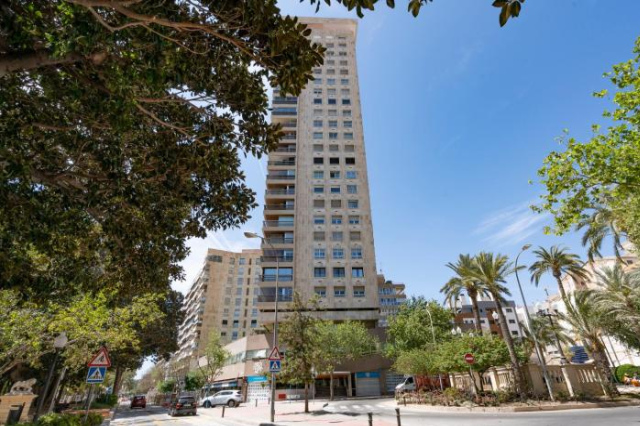 Luxury apartment in alicantes building - Alicante