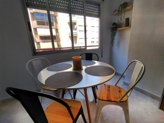 COZY&SUNNY SHARED APARTMENT in LOCAL NEIGHBORHOOD! - Alicante