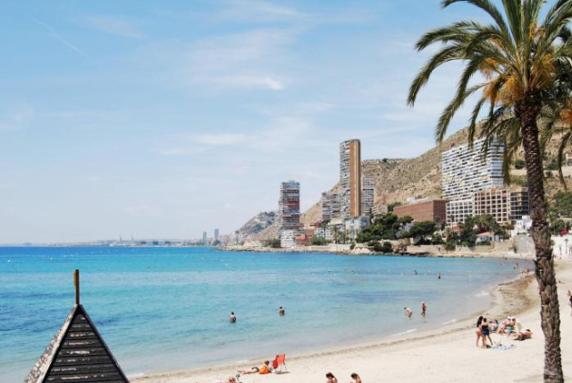 Apartamento con vistas al mar - 阿利坎特